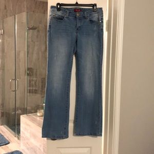 Seven7 jeans size 8.